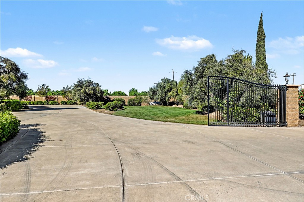8499 Monte Cristo Property Photo 7