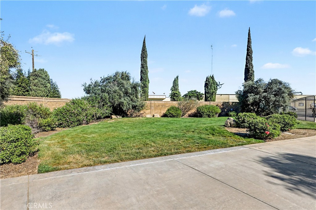 8499 Monte Cristo Property Photo 8