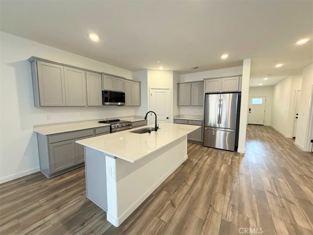 4639 Sami Jo Property Photo 2