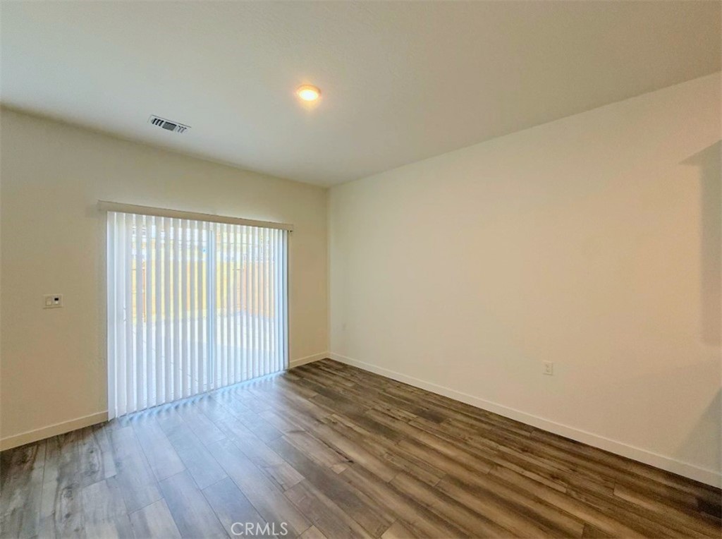 4639 Sami Jo Property Photo 4