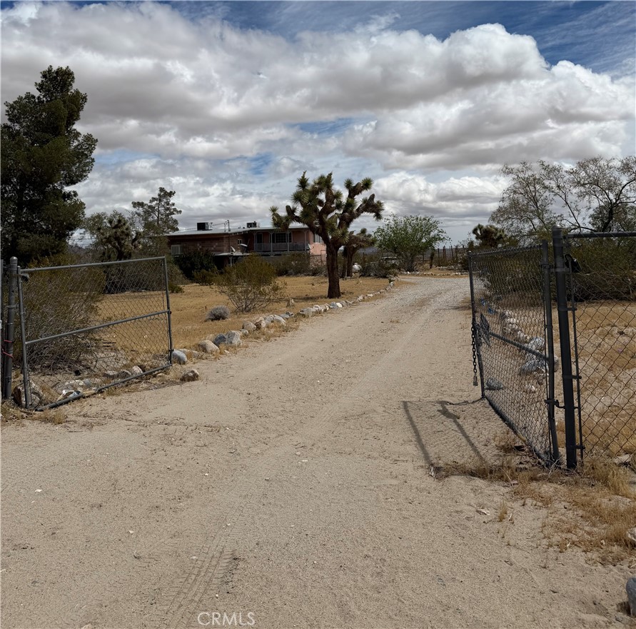 9511 Anza Trl Property Photo 1