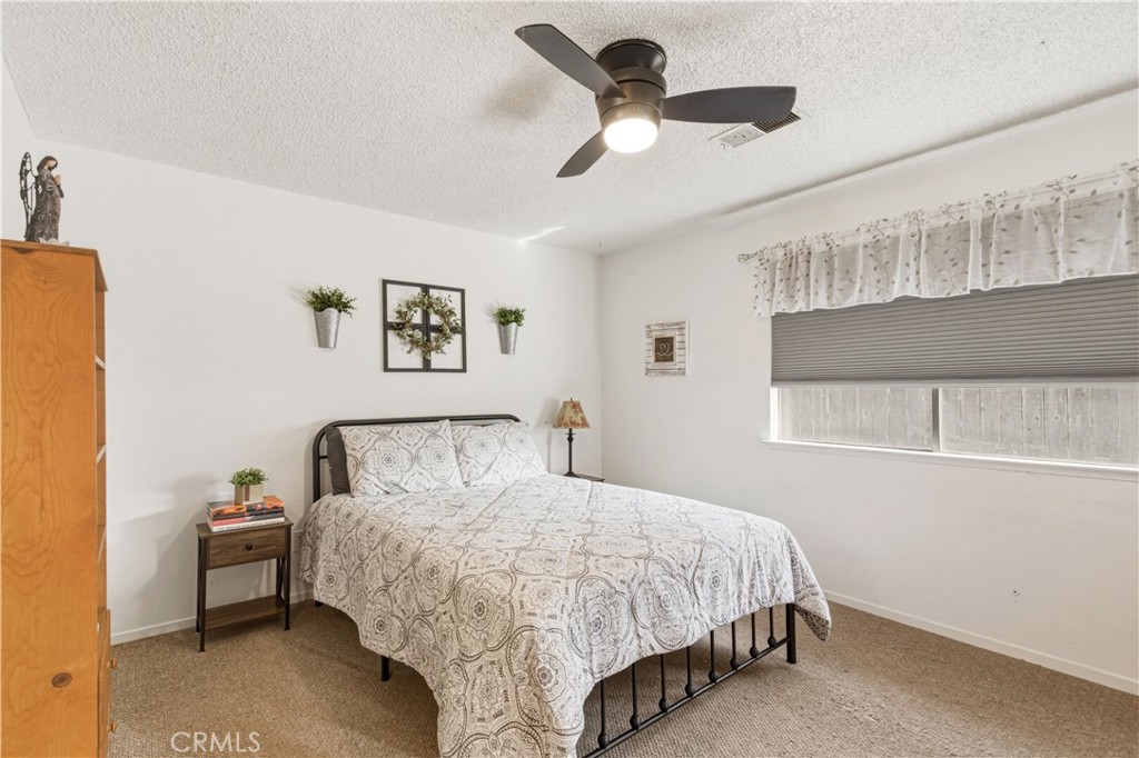 1418 Nut Tree Property Photo 23