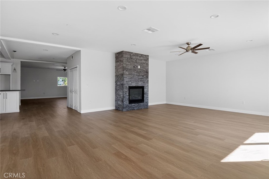 16015 Ceres Avenue Property Photo 9