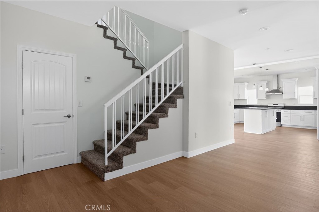 16015 Ceres Avenue Property Photo 11