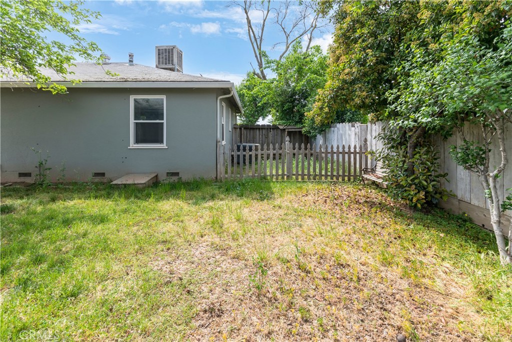 789 Yosemite Property Photo 19