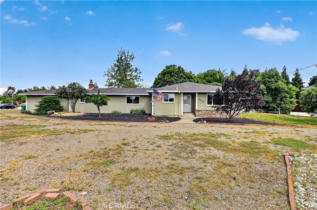 3276 E Olive Avenue Property Photo 1