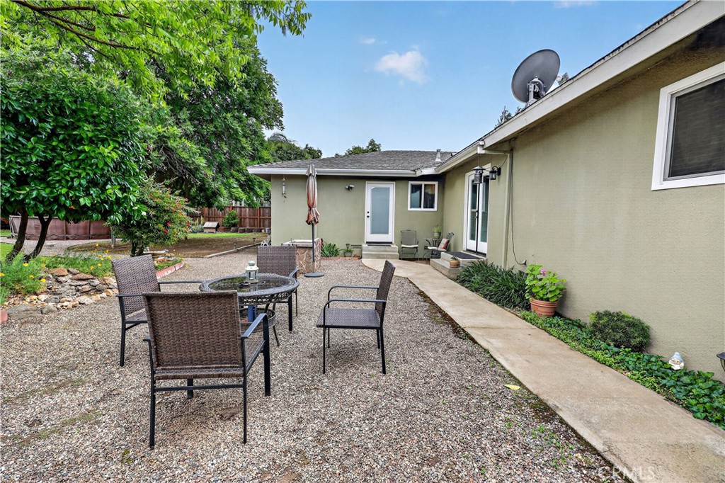 3276 E Olive Avenue Property Photo 41