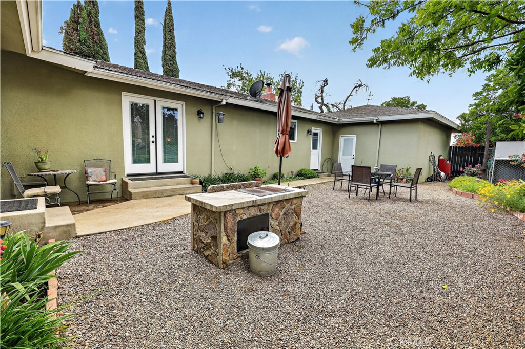 3276 E Olive Avenue Property Photo 43