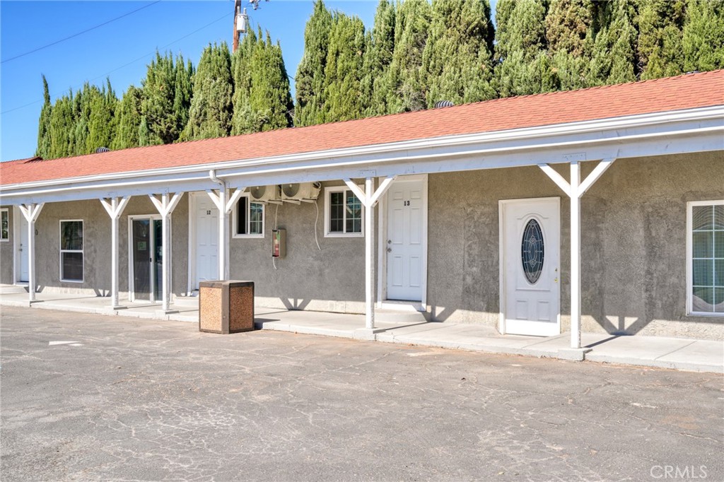 1506 S Mariposa Road Property Photo 8