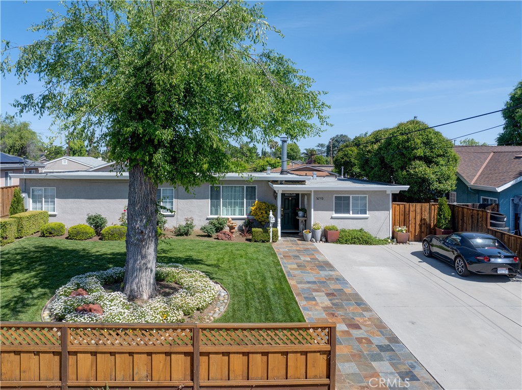 14793 Ronda Property Photo 3