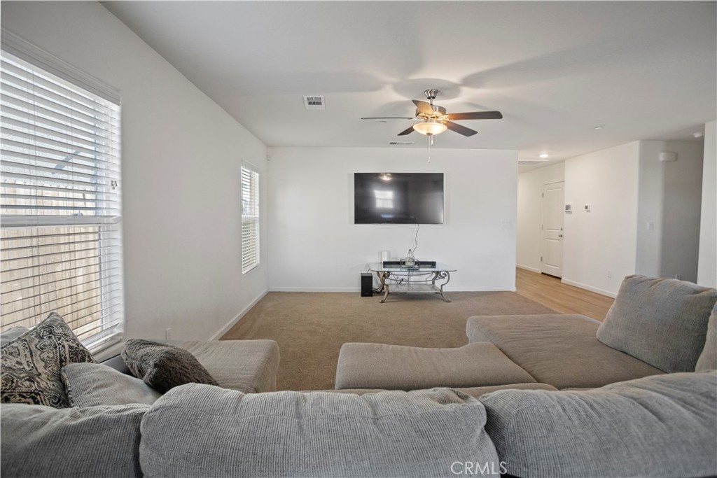 4089 Bayonet Property Photo 6