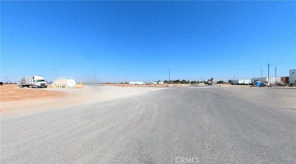 2674 Vassar Avenue Property Photo 4