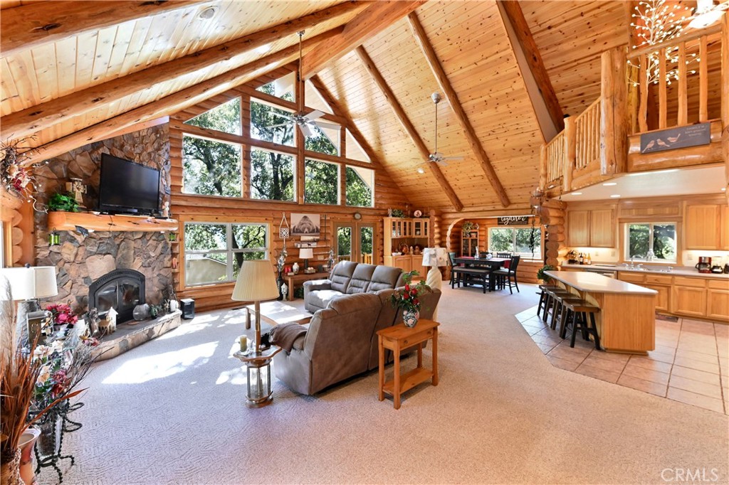 21416 Robin Lane Property Photo 33