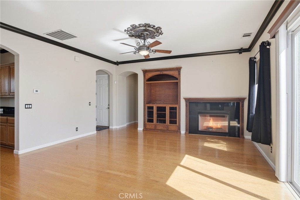 4822 Durant Property Photo 17