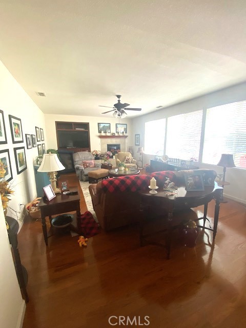 1220 E Springer Drive Property Photo 3