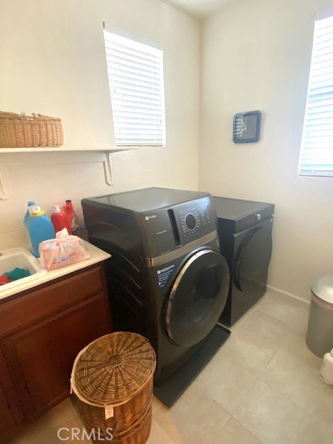 1220 E Springer Drive Property Photo 17