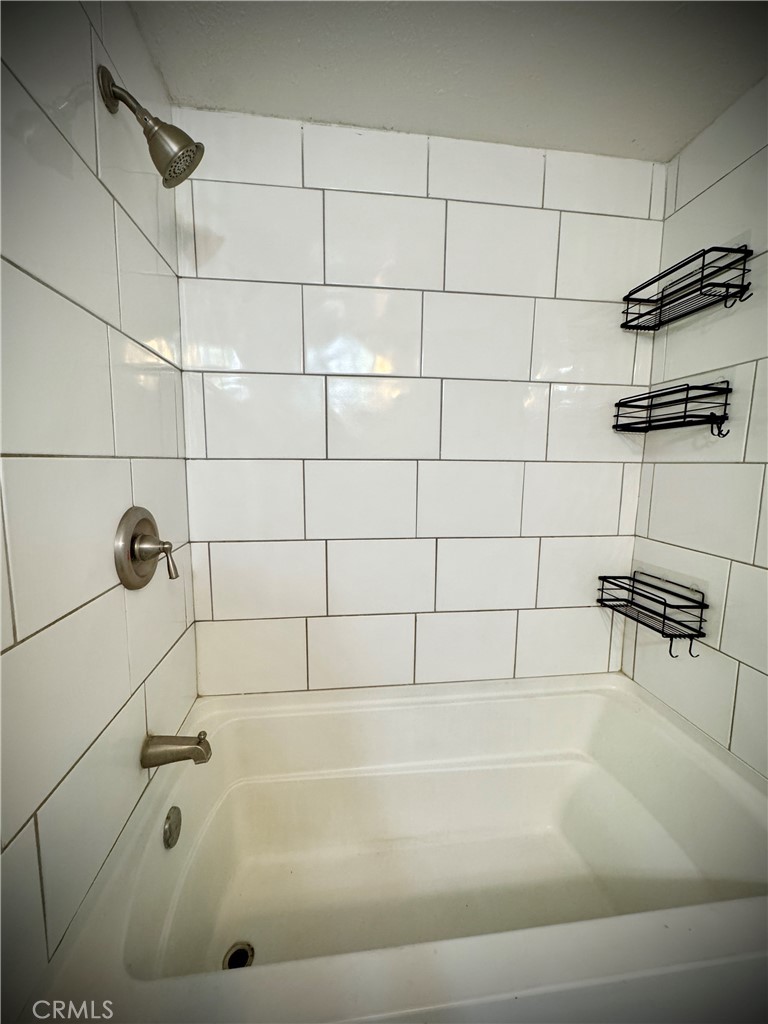 522 Wolfe Property Photo 23
