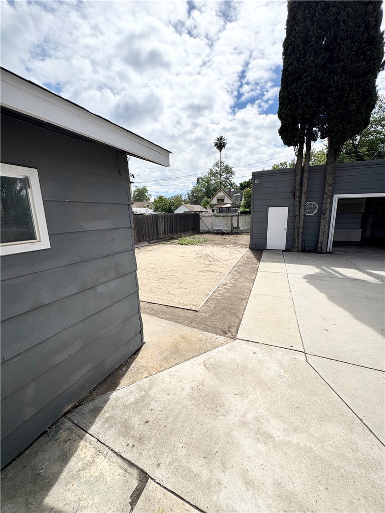522 Wolfe Property Photo 51
