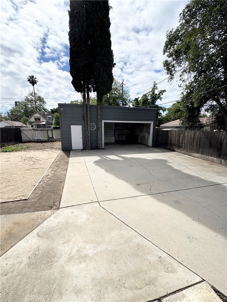 522 Wolfe Property Photo 52