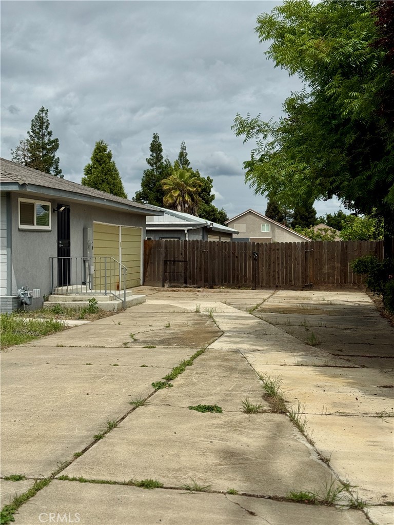 1101 E Monte Vista Property Photo 9