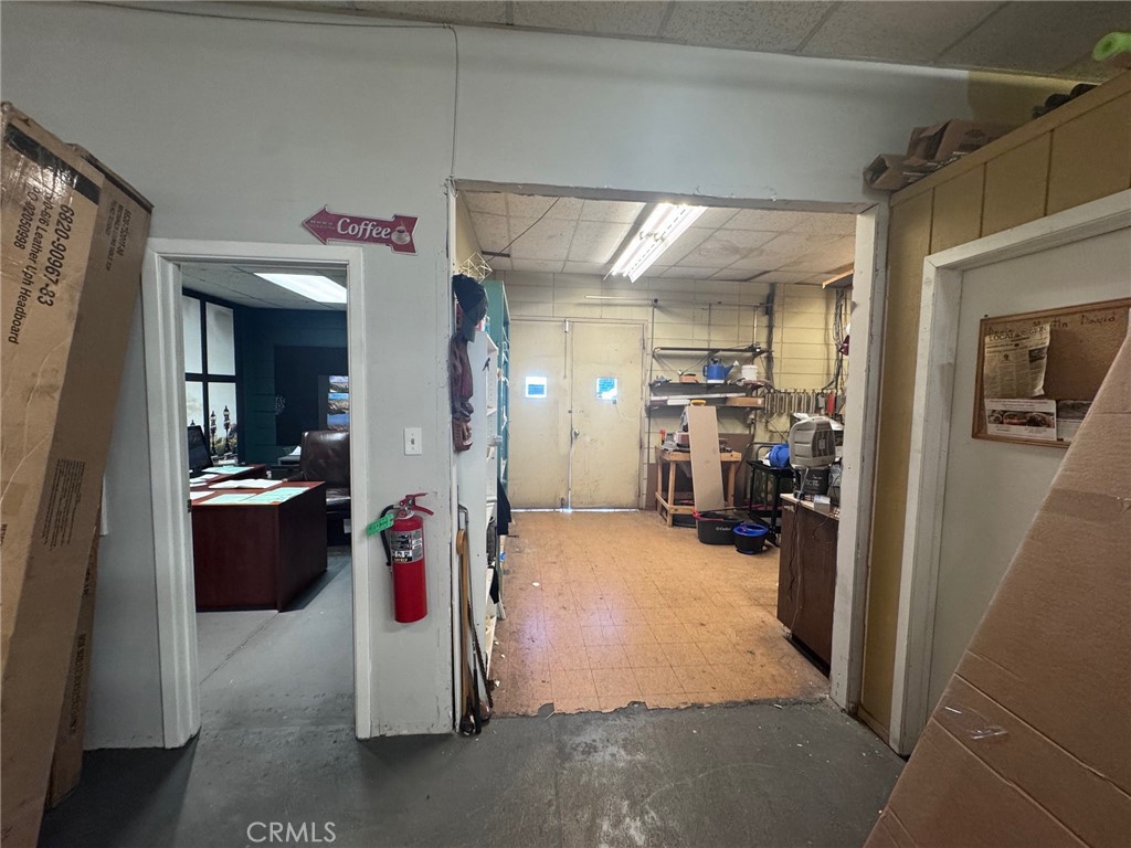 345 W 18th Property Photo 12