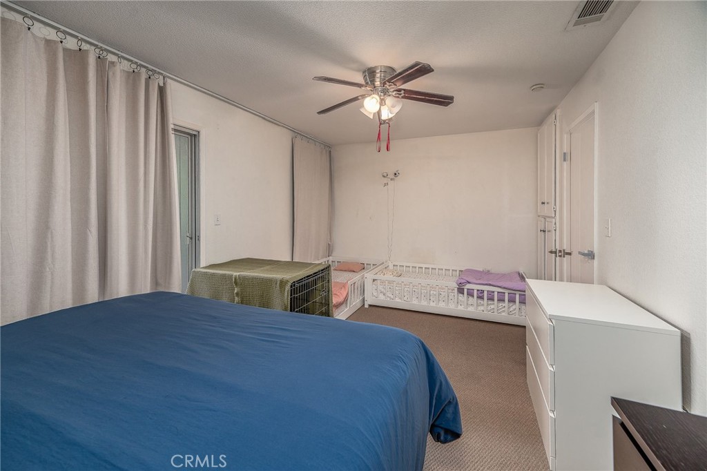 581 Lincoln Ave Unit B Property Photo 21