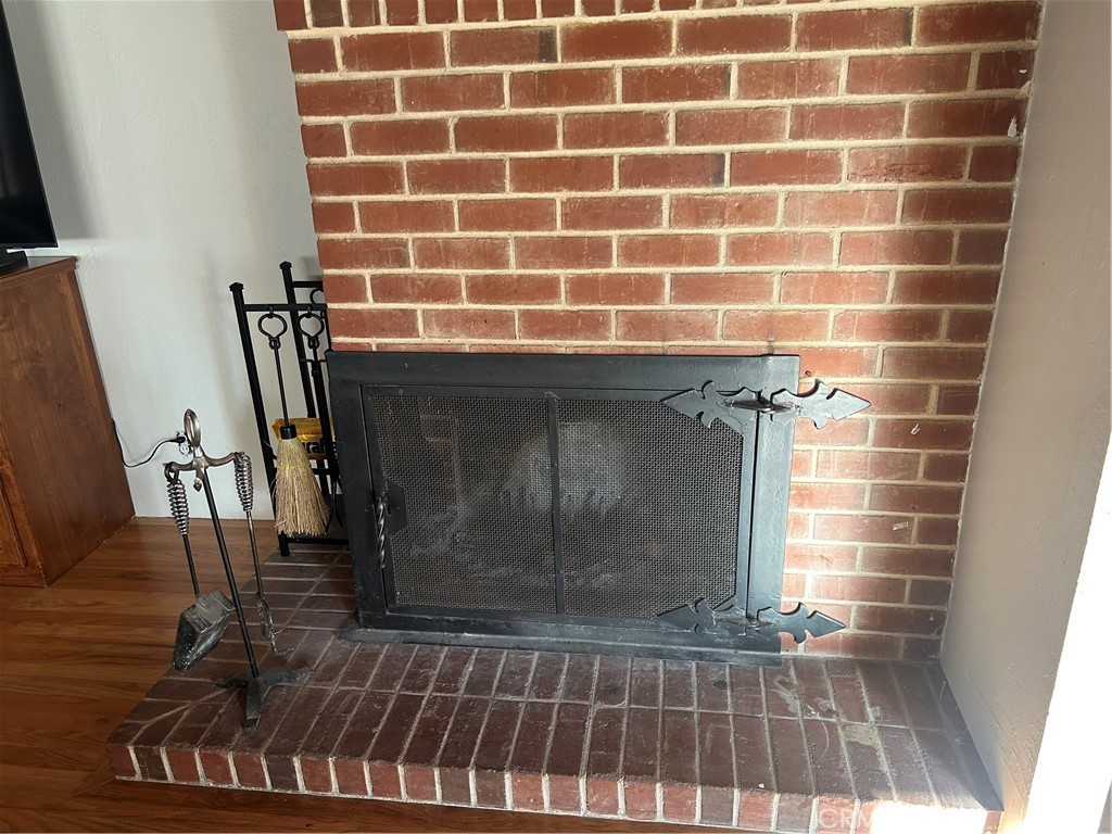 1800 2nd Property Photo 5
