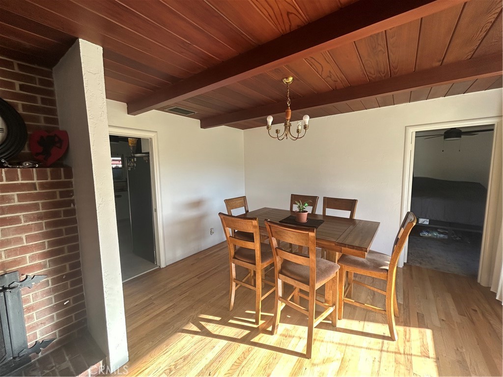 1800 2nd Property Photo 7