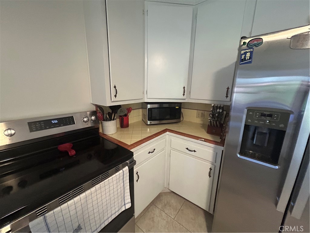 1800 2nd Property Photo 9