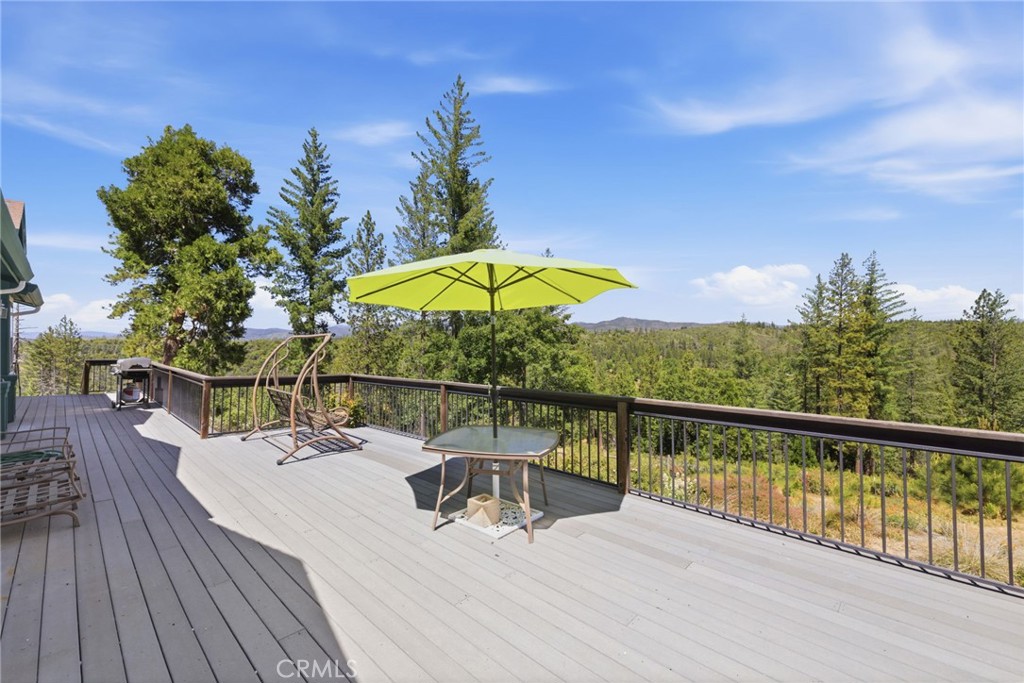 21552 Sprague W Property Photo 17