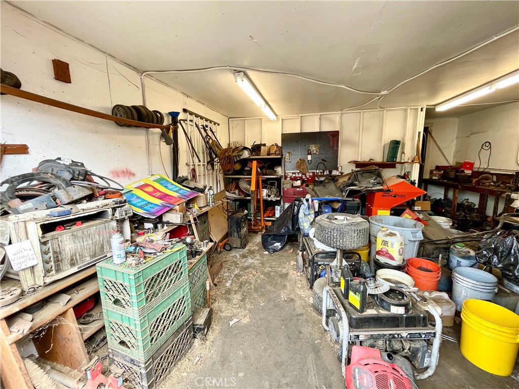 1785 E 21st Street Property Photo 33