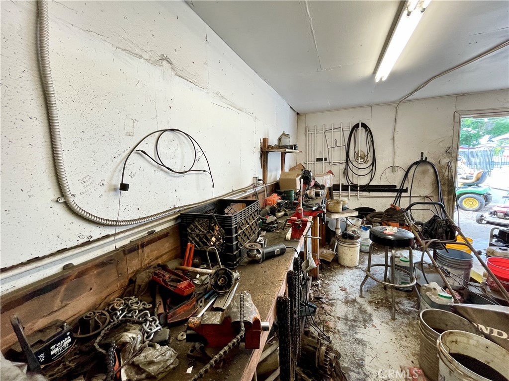 1785 E 21st Street Property Photo 35