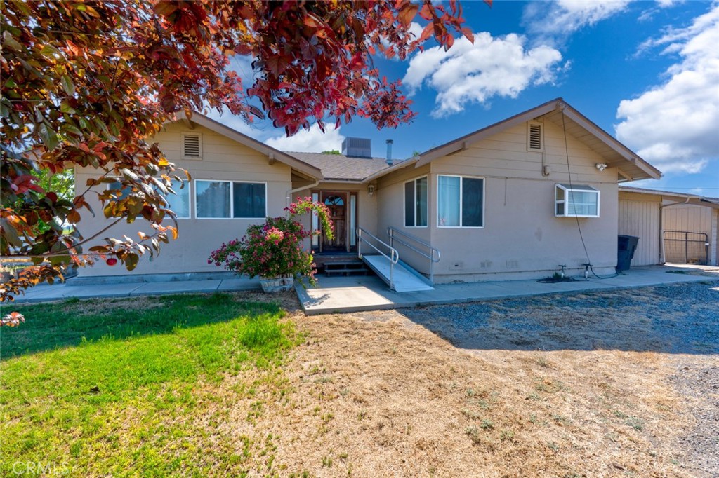 17626 Britto Road Property Photo 13