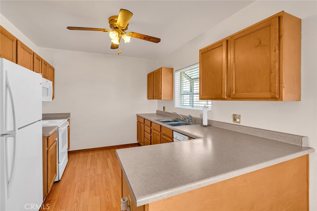 17626 Britto Road Property Photo 32