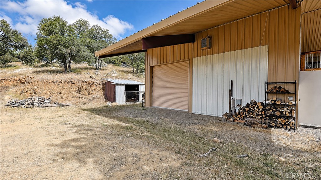 5616 Gold Creek Property Photo 13