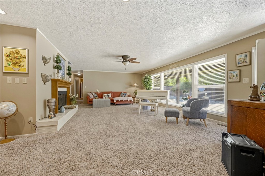 6090 Country Club Pl Property Photo 45