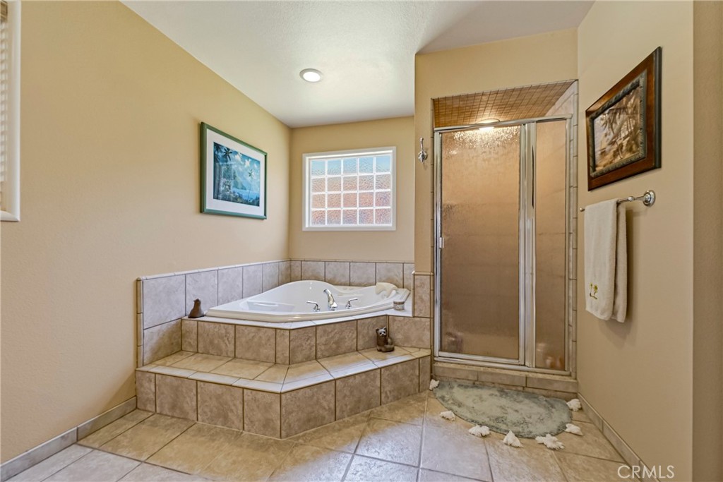 6090 Country Club Pl Property Photo 60