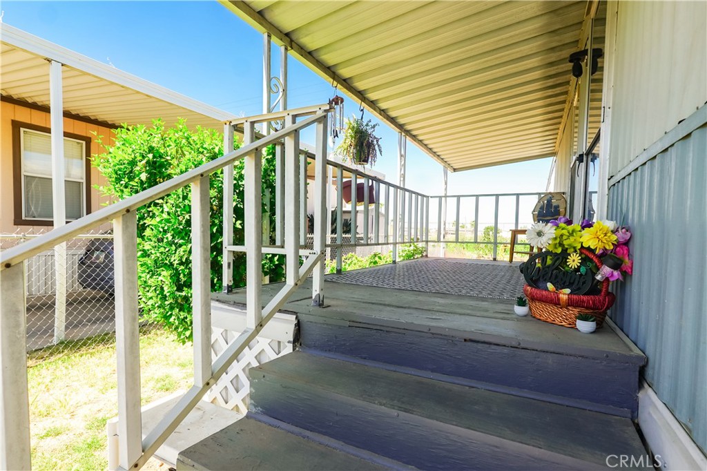 2020 Ashby 37 Property Photo 4