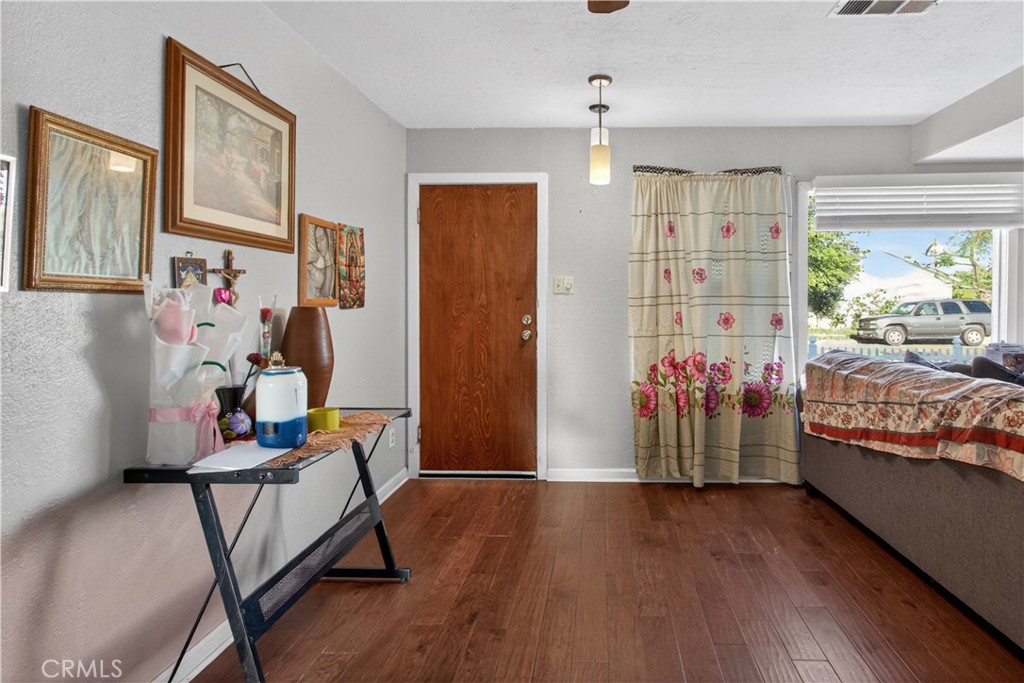 1719 Liberty Property Photo 7