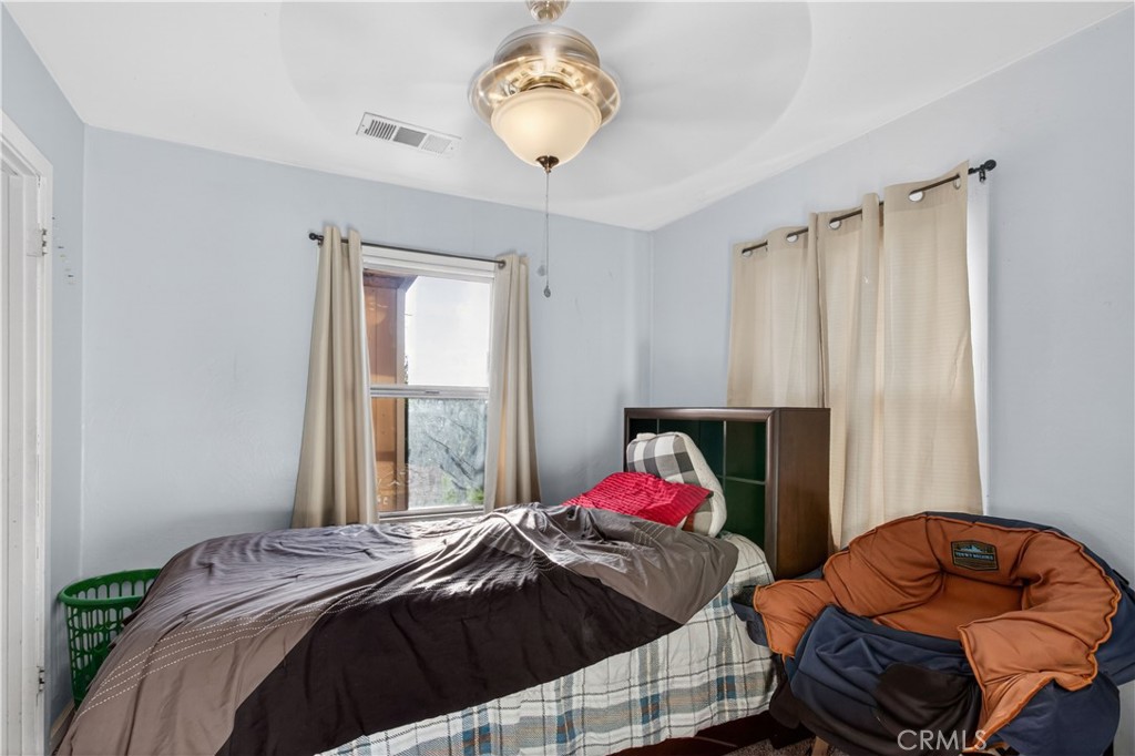 1719 Liberty Property Photo 11