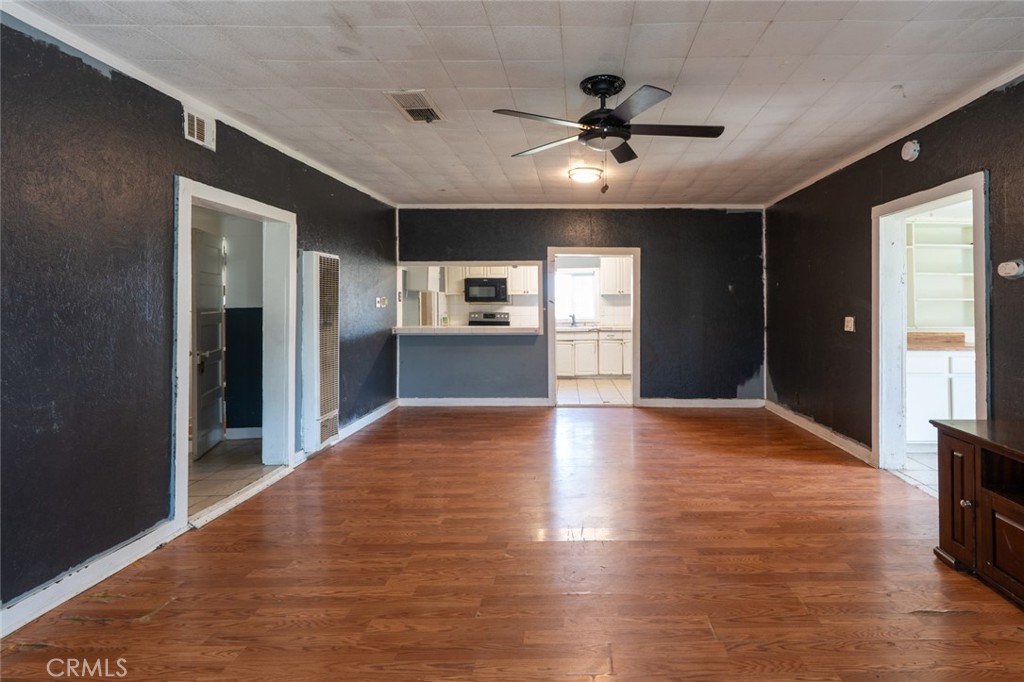 7251 Plainsburg Road Property Photo 10