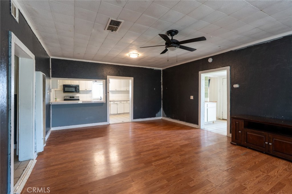 7251 Plainsburg Road Property Photo 11