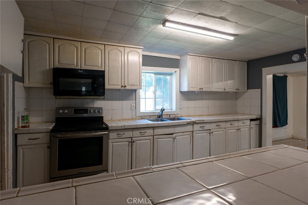 7251 Plainsburg Road Property Photo 20