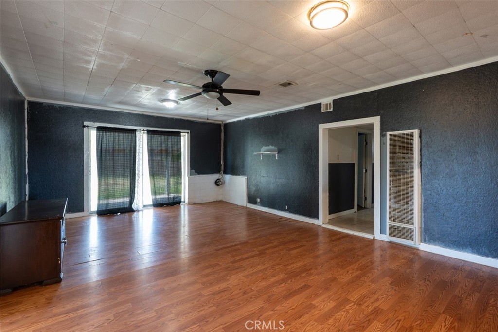 7251 Plainsburg Road Property Photo 9