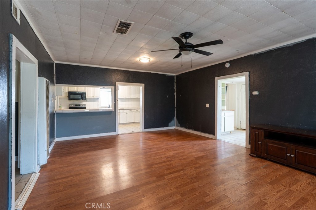 7251 Plainsburg Road Property Photo 11