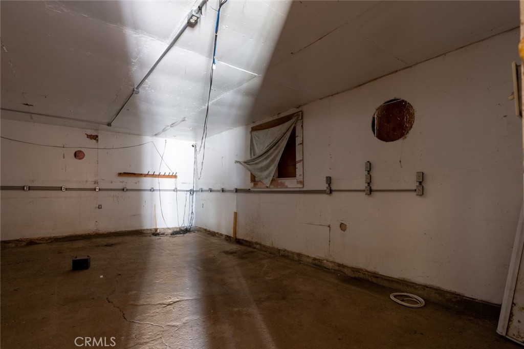 7251 Plainsburg Road Property Photo 52