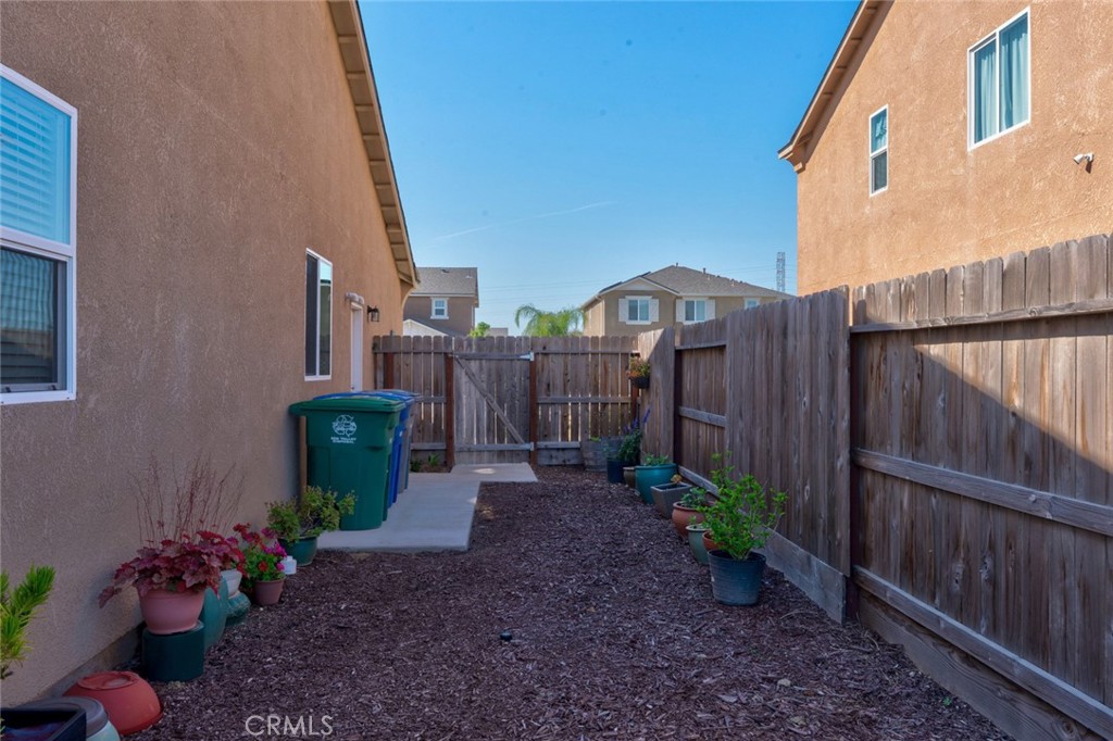 2082 Bidan Property Photo 31