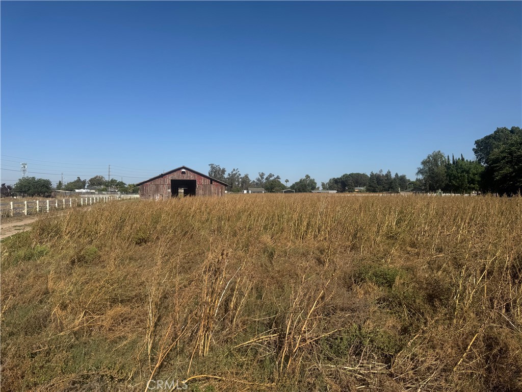 1 Gurr Road Property Photo 1