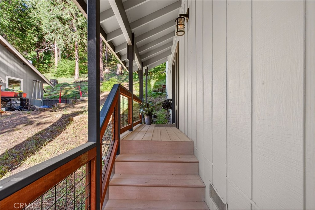 22437 Robin Hood Property Photo 9