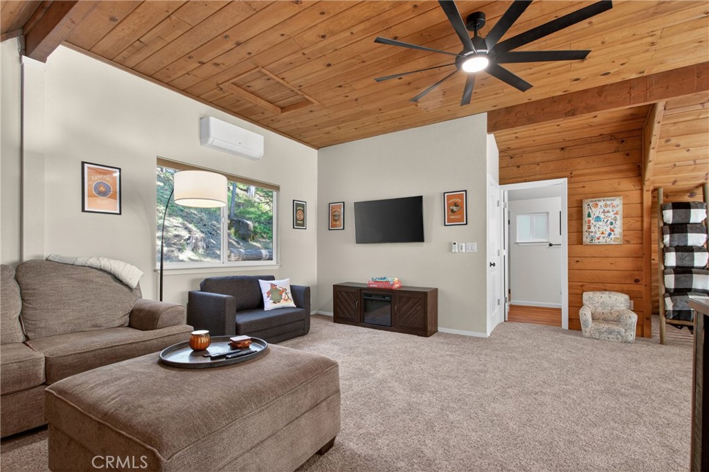 22437 Robin Hood Property Photo 23